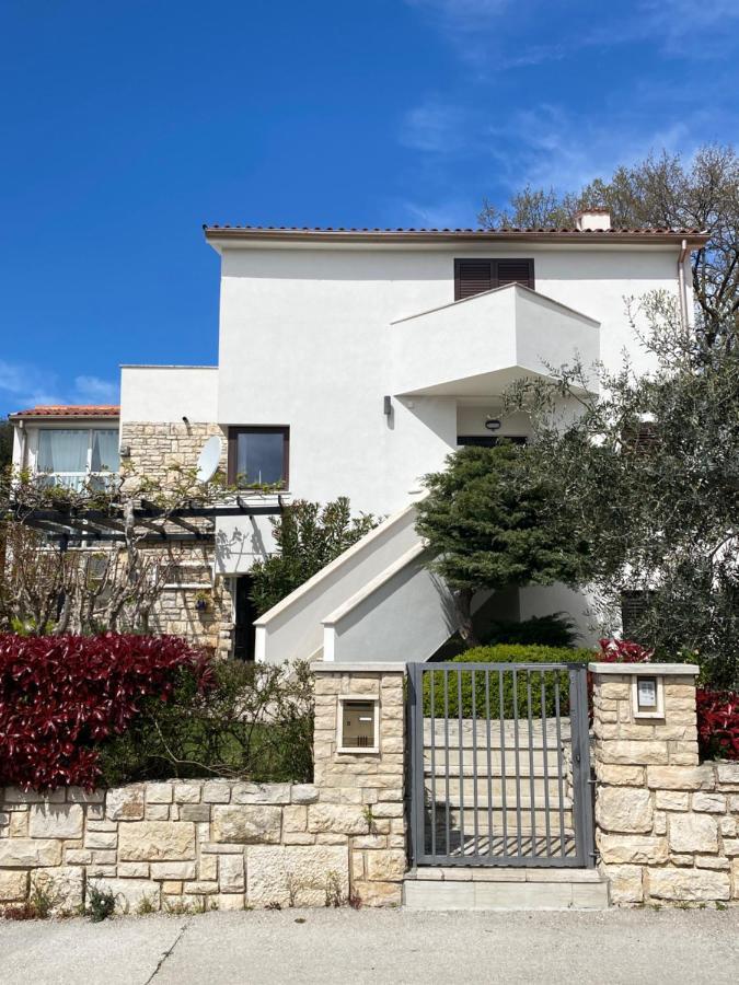 Apartments Lodra بولا المظهر الخارجي الصورة