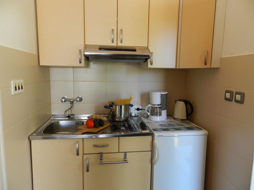 Apartments Lodra بولا المظهر الخارجي الصورة
