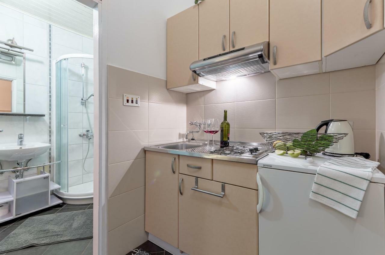 Apartments Lodra بولا المظهر الخارجي الصورة